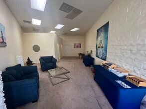 4601-4711 Lakeview Canyon Rd, Westlake Village, CA for lease Building Photo- Image 2 of 2