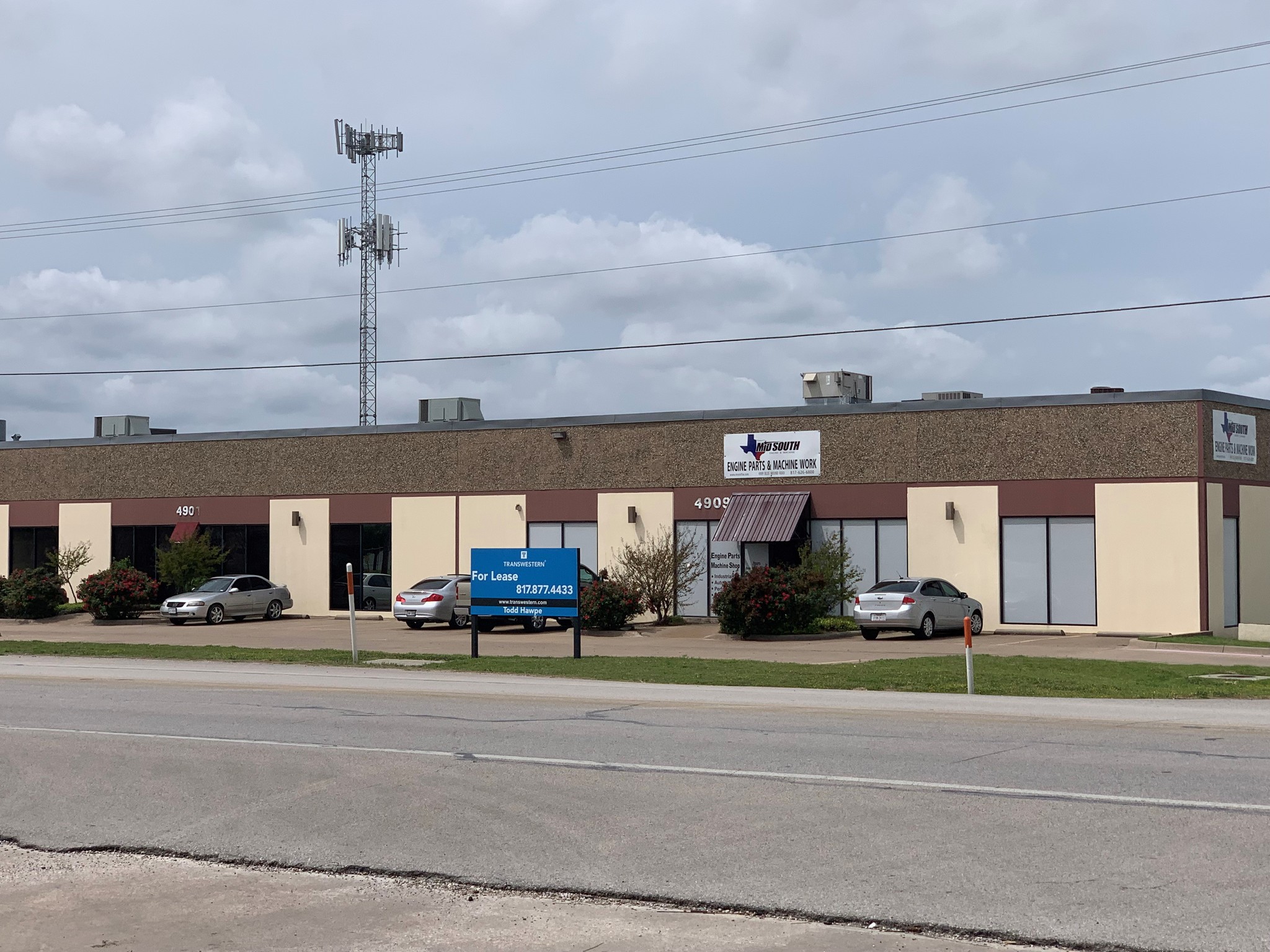 4901-4909 Blue Mound Rd, Fort Worth, TX for lease Building Photo- Image 1 of 9