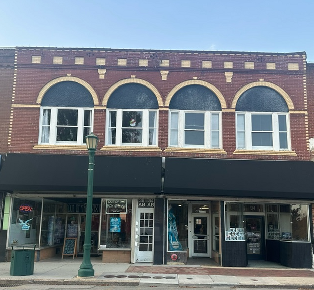 34-36 W Main St, Thomasville, NC for sale - Building Photo - Image 1 of 15