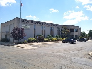 More details for 901 NE River Rd, Topeka, KS - Office for Lease