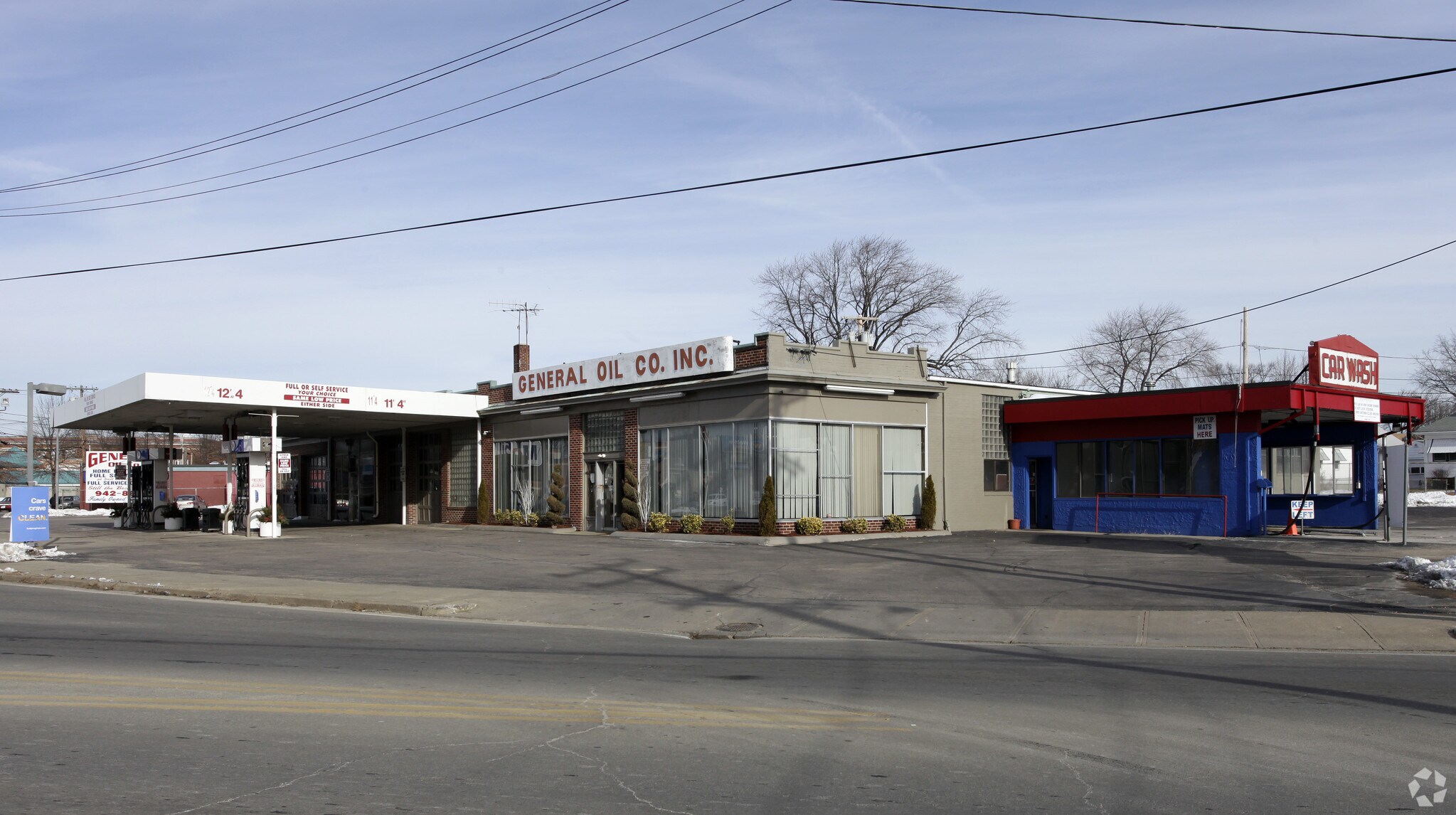 Retail in Cranston, RI for sale Primary Photo- Image 1 of 1