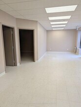 7575 Kimbel St, Mississauga, ON for lease Interior Photo- Image 2 of 9
