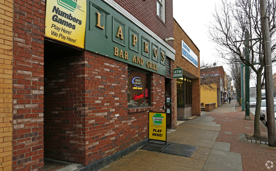 340 E 8th Ave, Homestead, PA for sale - Building Photo - Image 3 of 5