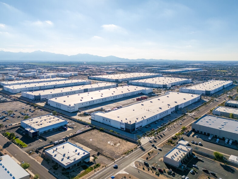 5501 W Roosevelt St, Phoenix, AZ for lease - Building Photo - Image 2 of 3