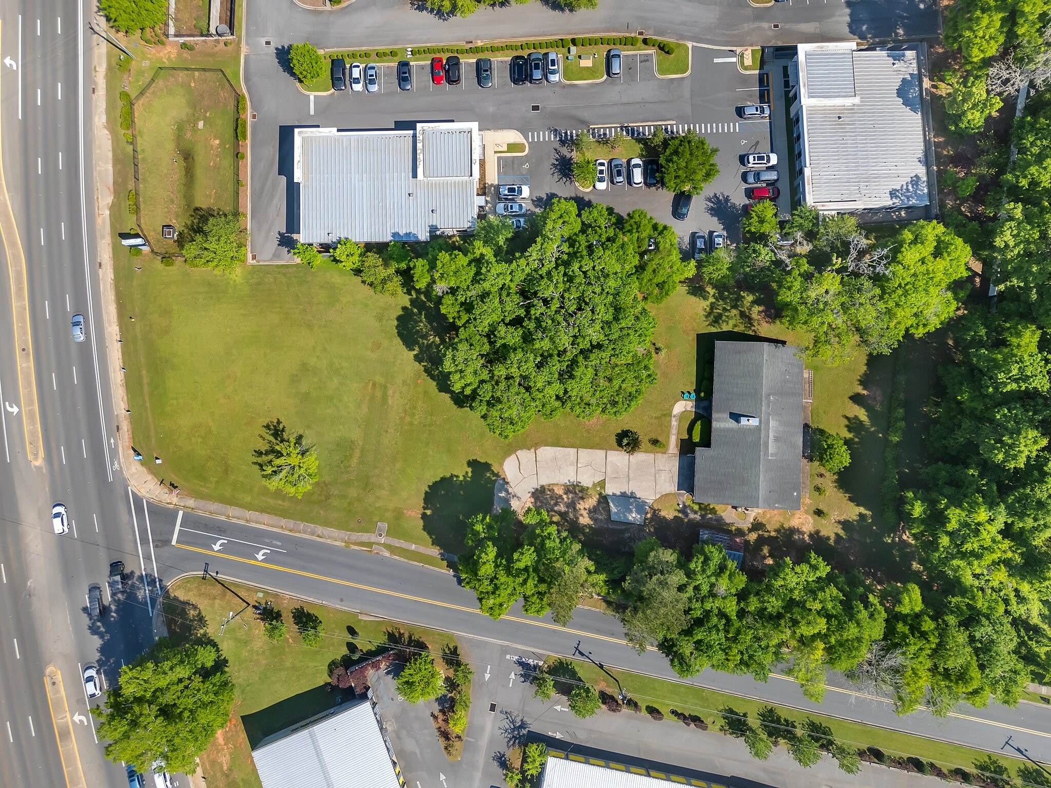 1755 Capital Cir NE, Tallahassee, FL for sale Aerial- Image 1 of 8