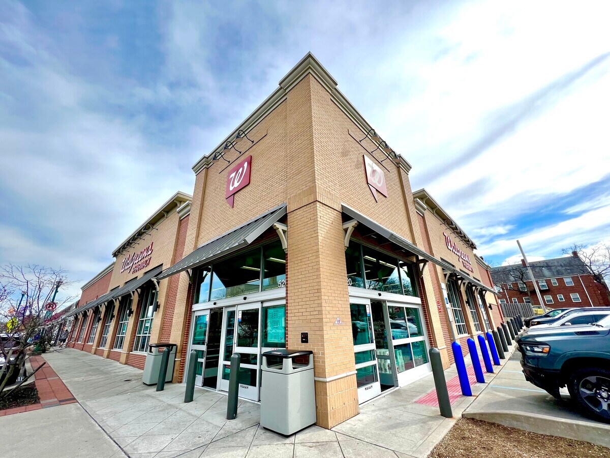 520 Cedar Ln, Teaneck, NJ 07666 New Walgreens New York City MSA