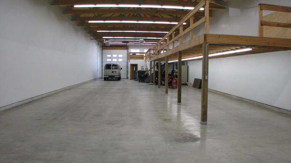 462-466 Main St, Torrington, CT for sale - Building Photo - Image 1 of 1