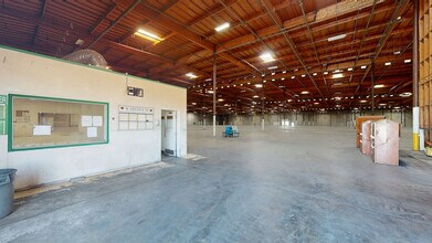 4318 Yosemite Blvd, Modesto, CA for lease Matterport 3D Scan- Image 1 of 10