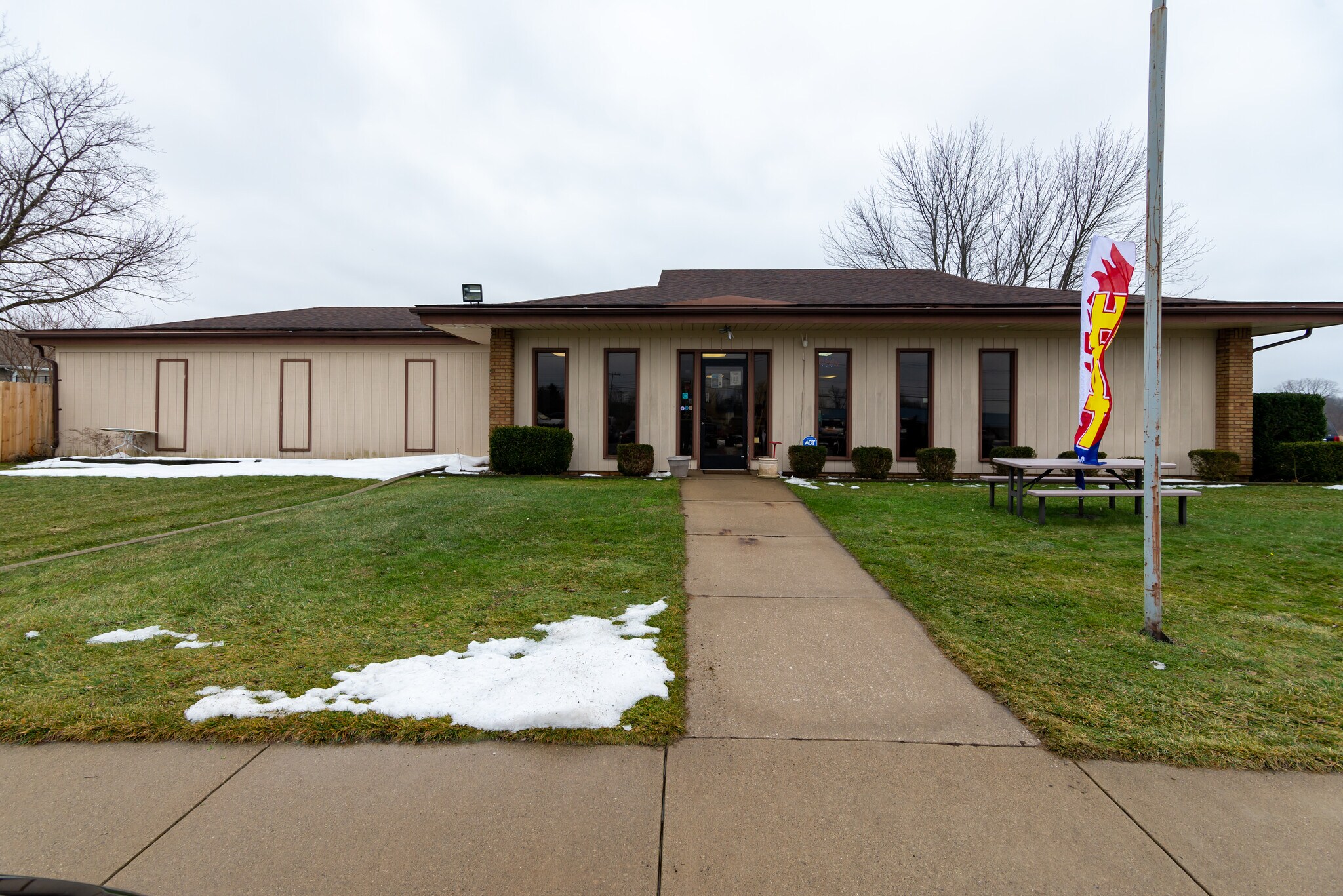 6720 Red Arrow Hwy, Coloma, MI for sale Building Photo- Image 1 of 1