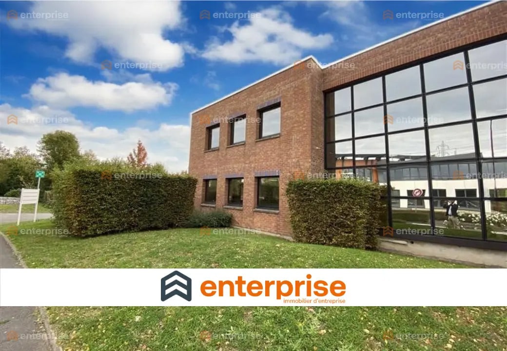 Office in Marcq-en-Baroeul for lease Building Photo- Image 1 of 11