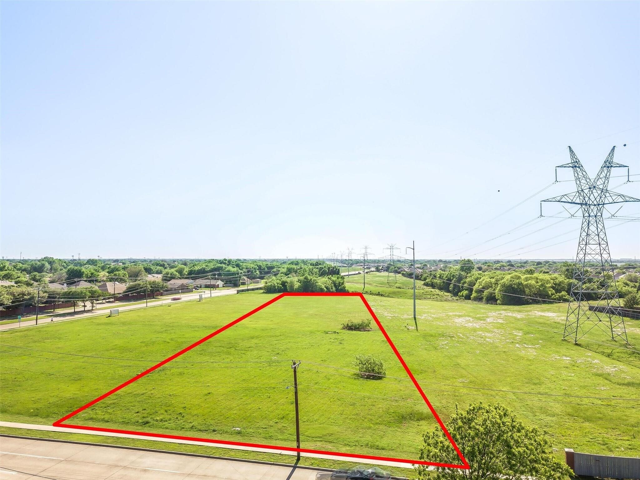 908 Polo Rd, Grand Prairie, TX for sale Primary Photo- Image 1 of 1