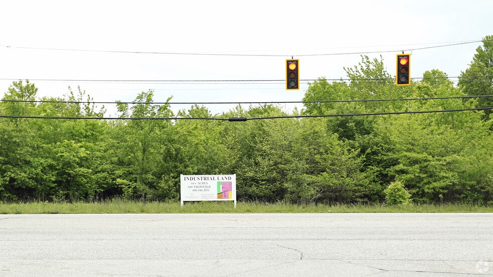 Route 422, Burton, OH for sale - Primary Photo - Image 1 of 1