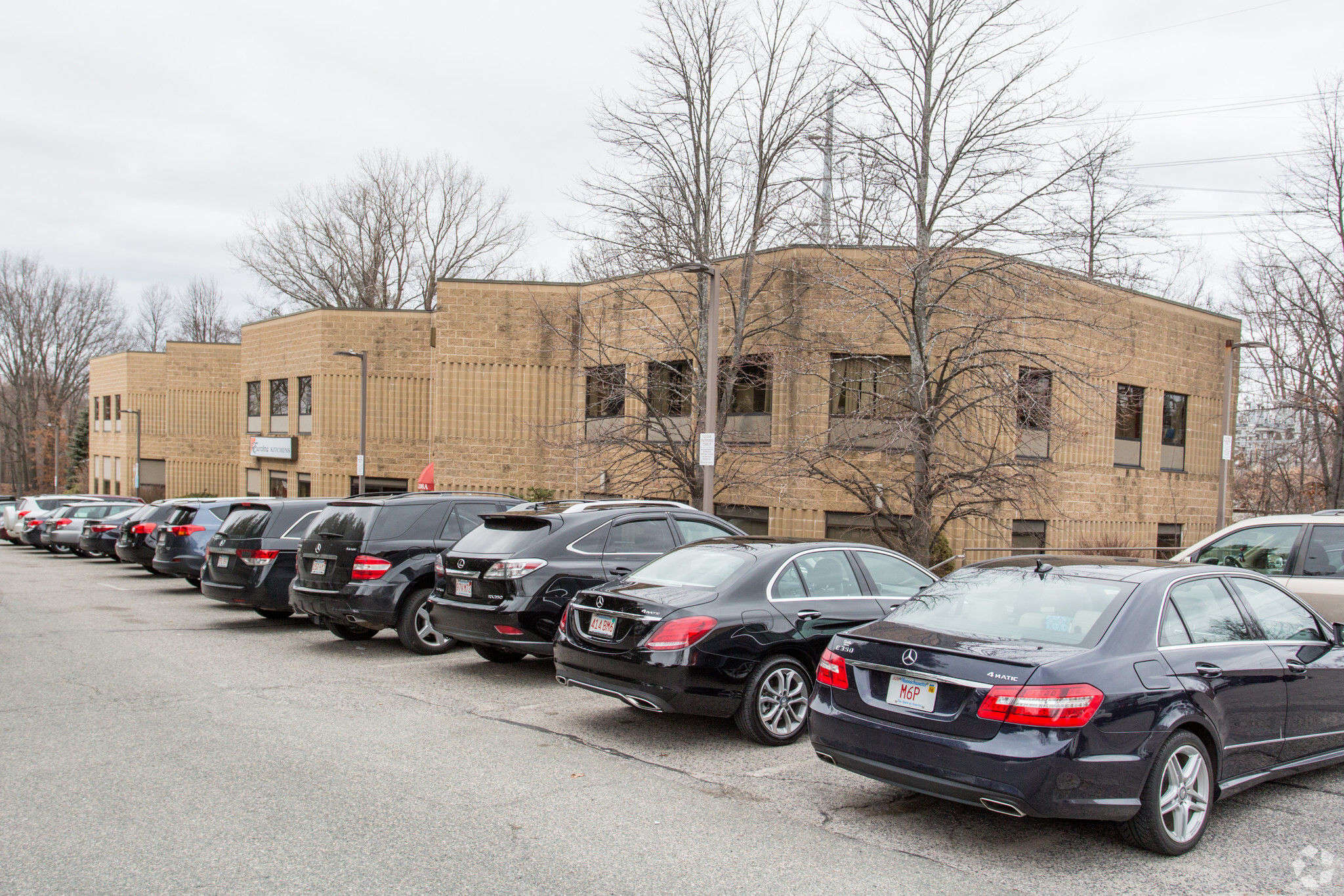 1208A VFW Pky, West Roxbury, MA for lease Primary Photo- Image 1 of 9