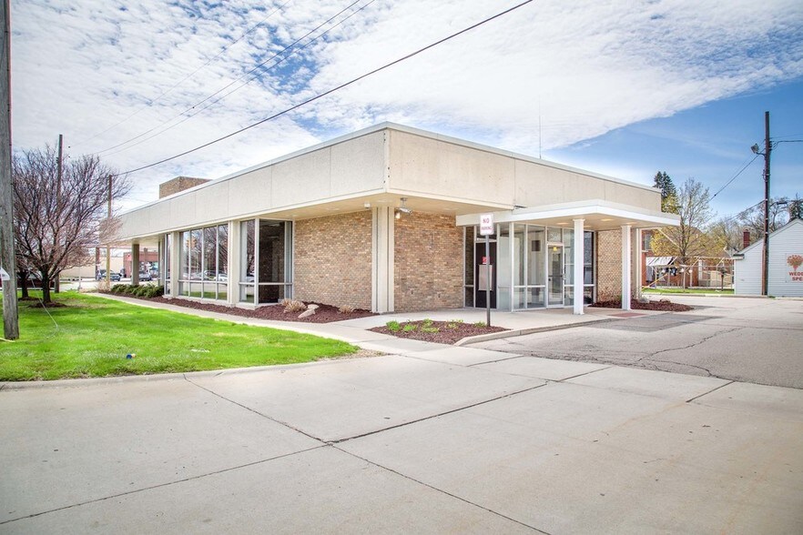 25800 Joy Rd, Redford, MI for sale - Building Photo - Image 1 of 1