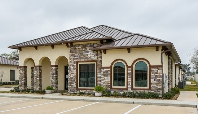 12807 Haynes Rd, Houston, TX for lease - Building Photo - Image 1 of 16