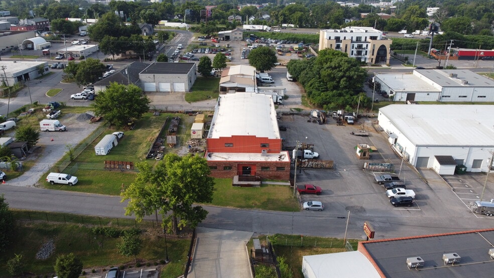 231 Willow St, Nashville, TN for lease - Building Photo - Image 1 of 4