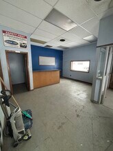 1740 E College Dr, Marshall, MN for lease Interior Photo- Image 2 of 11