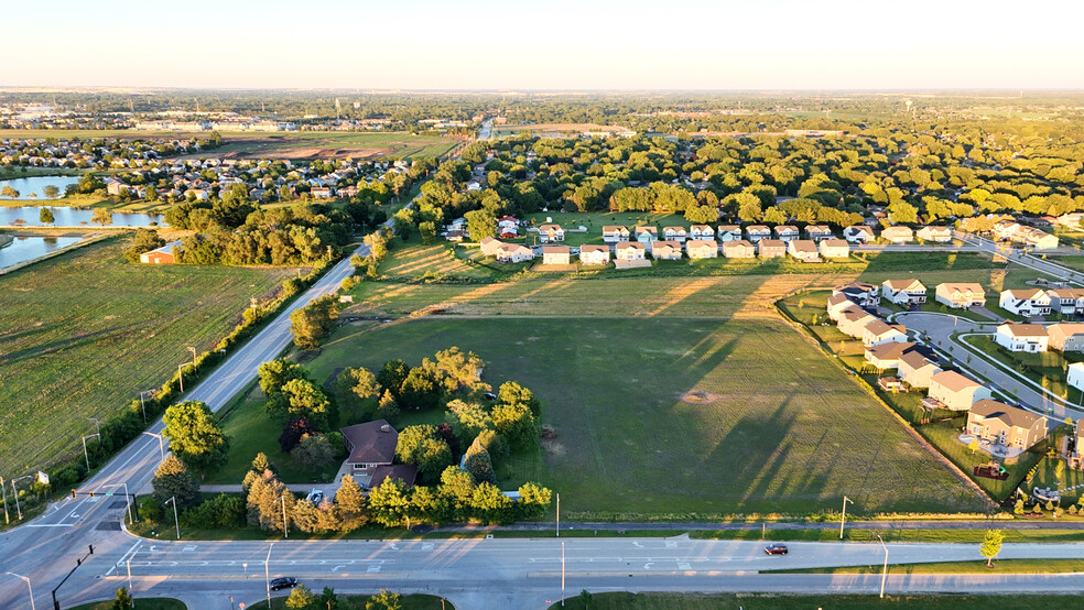 25527 W Lockport St, Plainfield, IL for sale - Aerial - Image 2 of 7