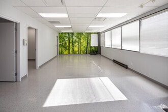 87 Skyway Ave, Toronto, ON for lease Interior Photo- Image 2 of 9