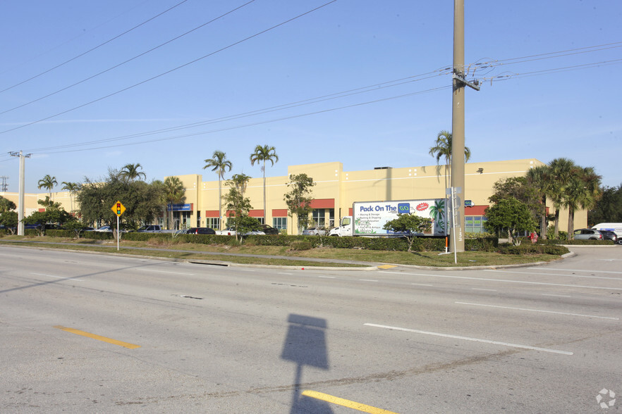 1520 S Powerline Rd, Deerfield Beach, FL for lease - Building Photo - Image 3 of 7