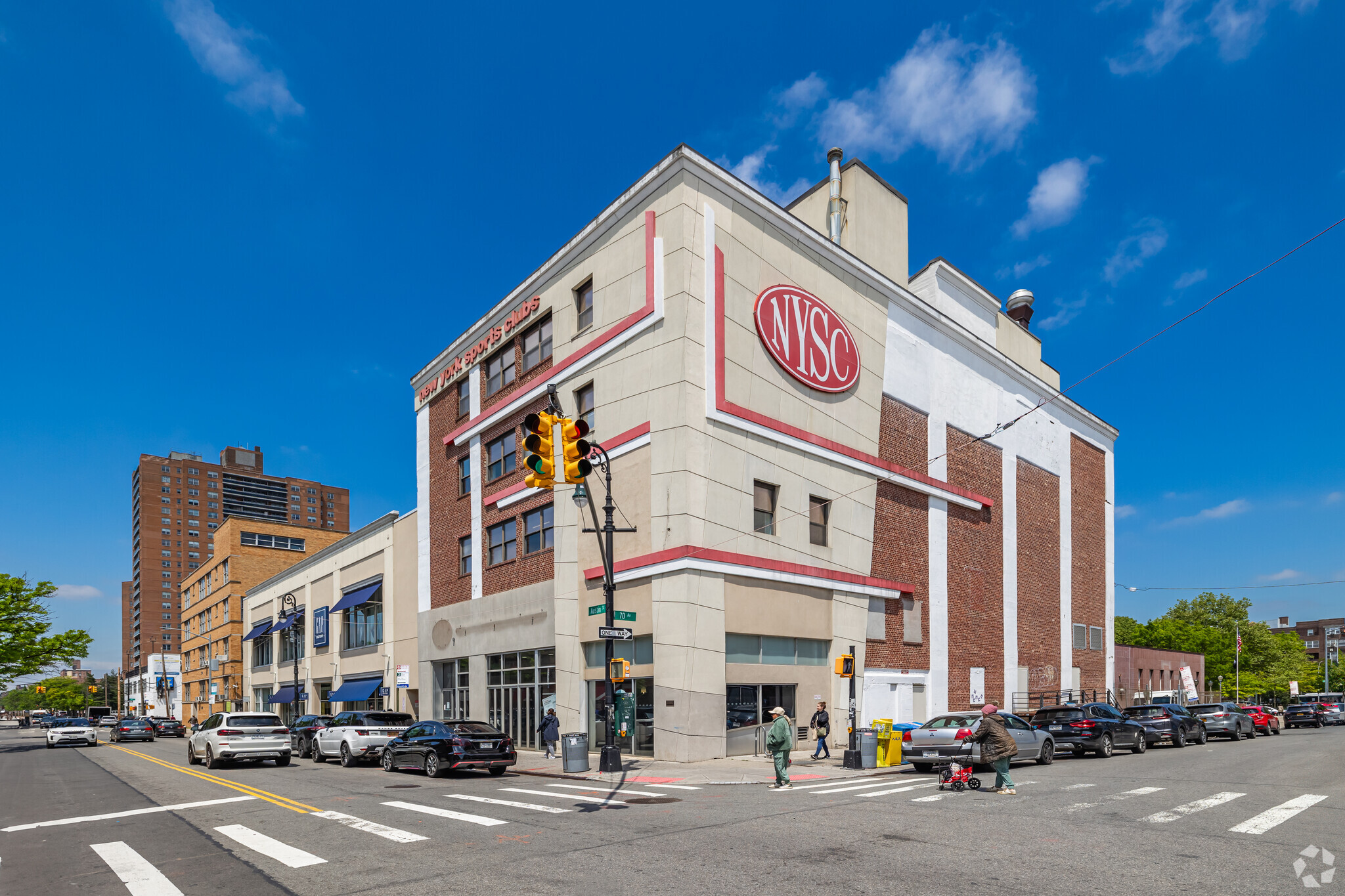 6947 Austin St, Forest Hills, NY for sale Primary Photo- Image 1 of 11