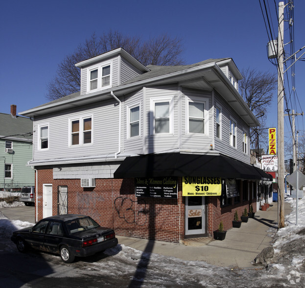 189 Smith St, Cranston, RI for sale - Primary Photo - Image 1 of 1