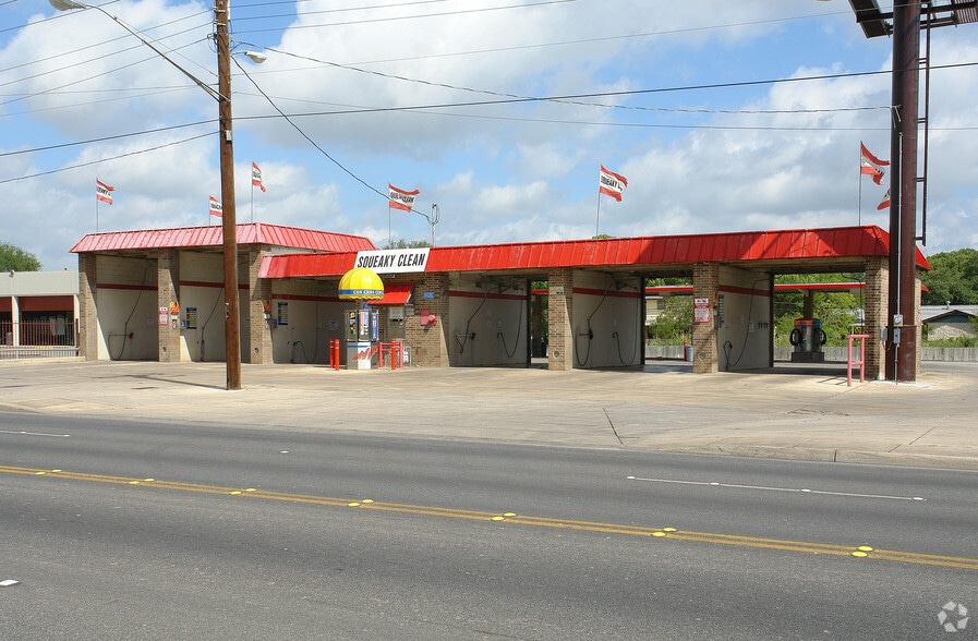 3271 Nacogdoches Rd, San Antonio, TX for sale - Primary Photo - Image 1 of 2