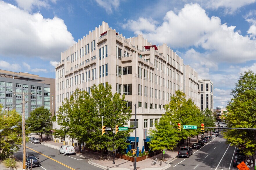 2300 Wilson Blvd, Arlington, VA for lease - Building Photo - Image 3 of 47