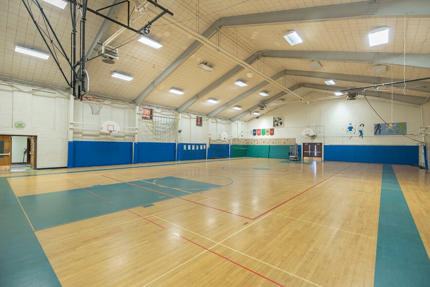 202 Topaz Ave, Granby, CO for sale - Interior Photo - Image 2 of 41