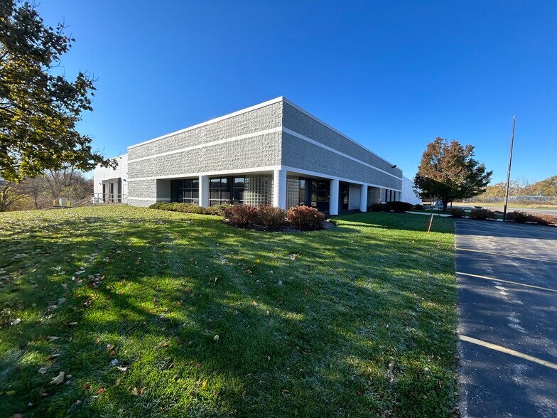 8320 193rd Ave, Bristol, WI for sale - Building Photo - Image 1 of 1