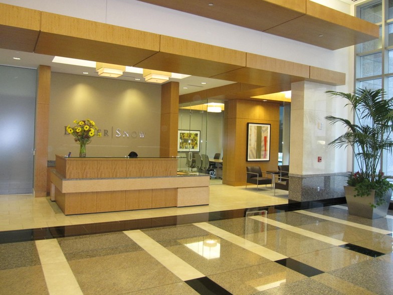 1020 Highland Colony Pky, Ridgeland, MS for lease - Lobby - Image 3 of 5