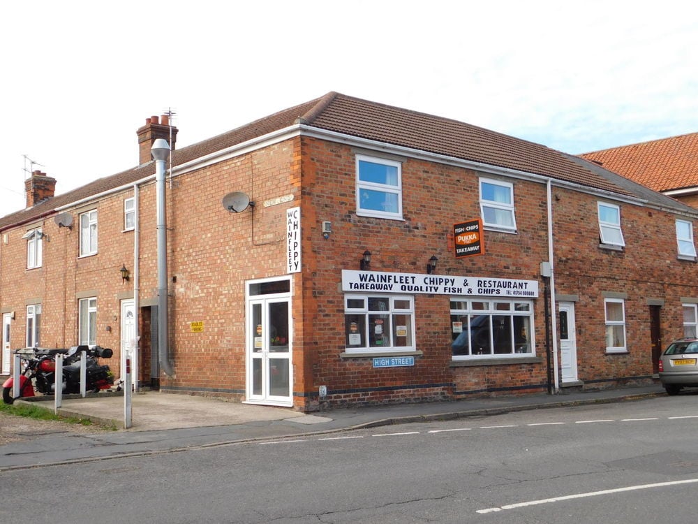 62 High St, Skegness for sale Primary Photo- Image 1 of 1