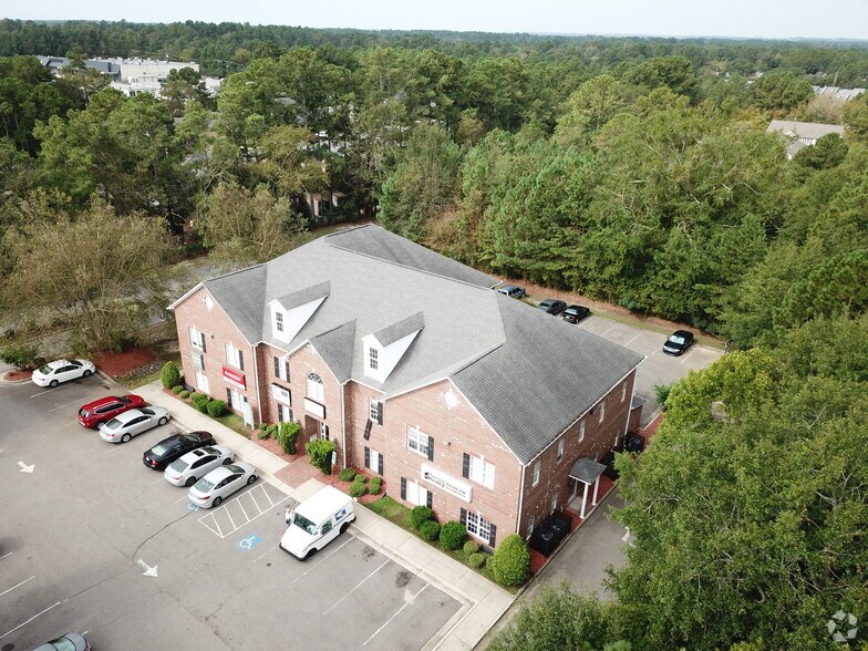 5511 Tallstone Dr, Fayetteville, NC 28311