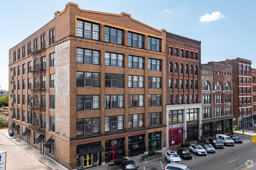 500 E 3rd St, Dayton, OH for lease - Primary Photo - Image 2 of 6