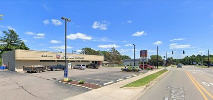 715 E Front St, Buchanan, MI for lease Building Photo- Image 2 of 5