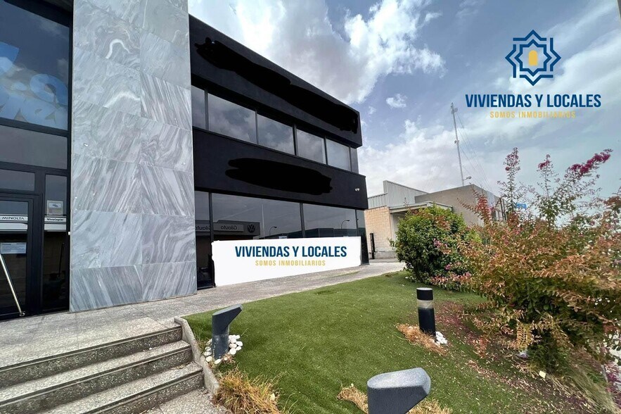 Office in Granada for lease - Building Photo - Image 1 of 10