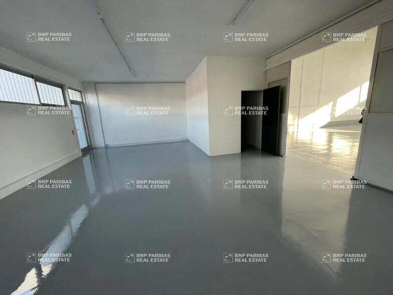 Flex in Bonneuil-sur-Marne for lease - Interior Photo - Image 2 of 6