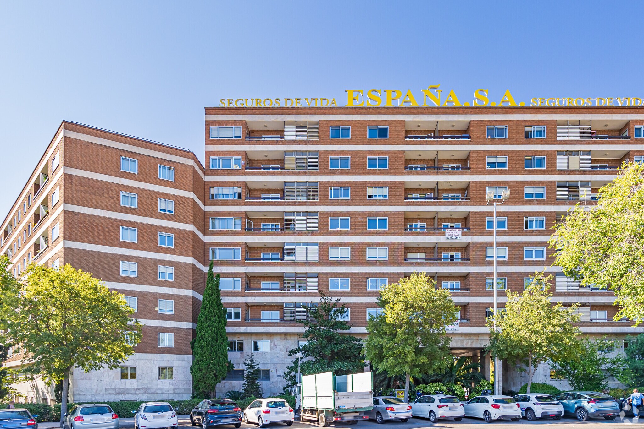 Calle de Colombia, 64, Madrid, Madrid for sale Primary Photo- Image 1 of 1