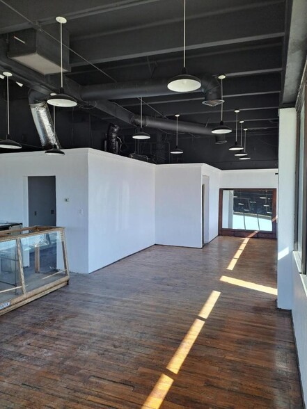 302-310 N 16th St, Canon City, CO for lease - Interior Photo - Image 3 of 3