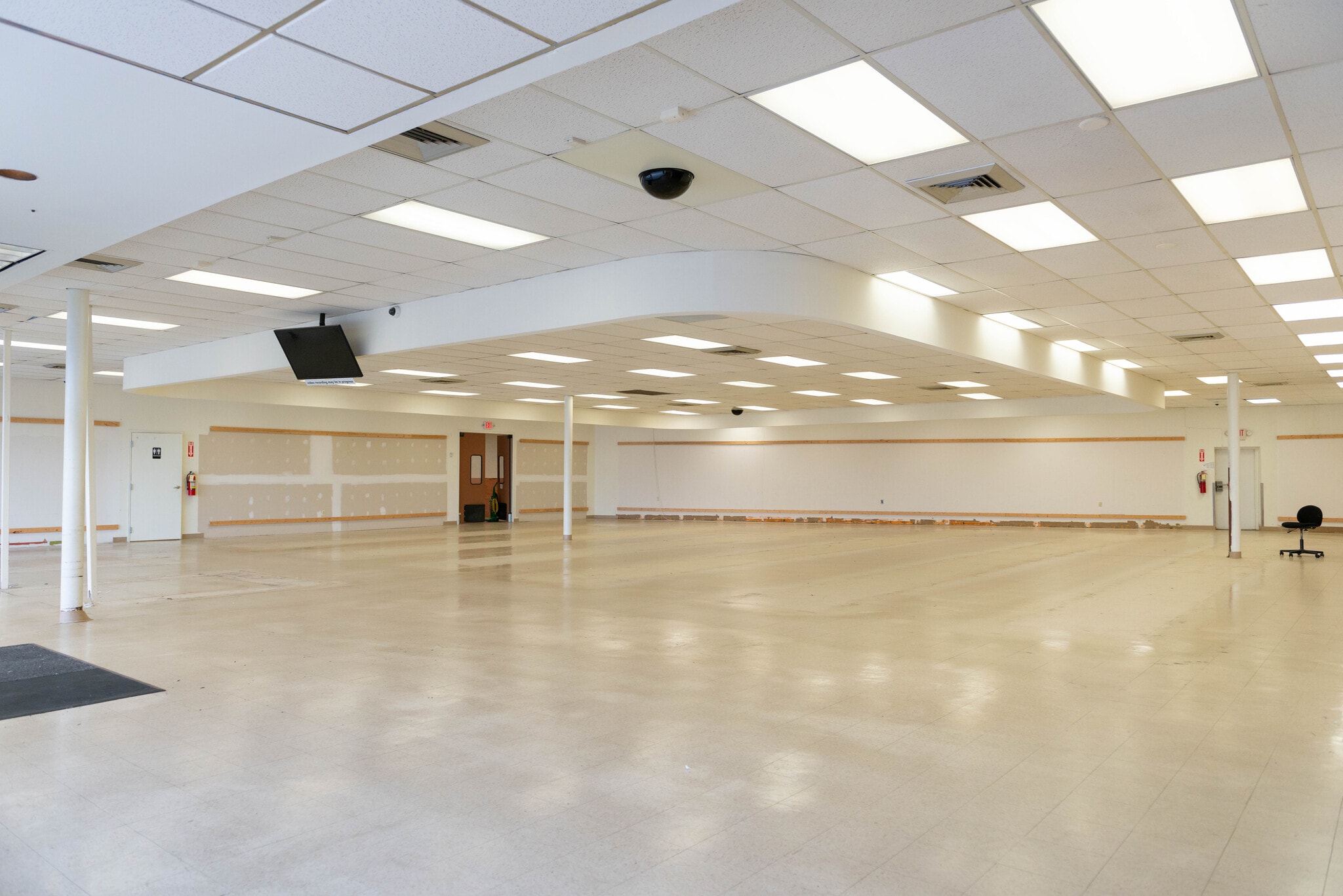 210 Marlboro Ave, Easton, MD for lease Interior Photo- Image 1 of 5