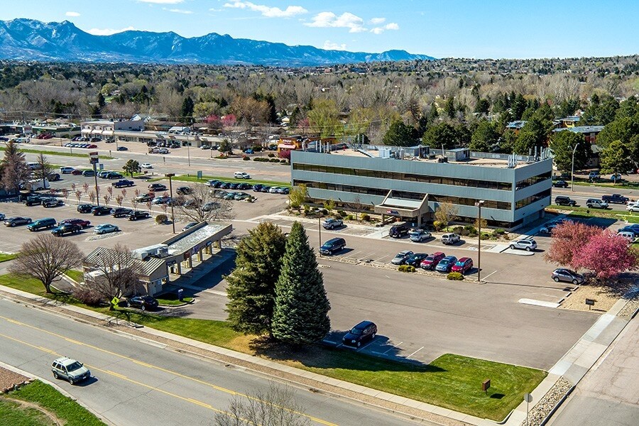3505 Austin Bluffs Pky, Colorado Springs, CO 80918 US Bank Building