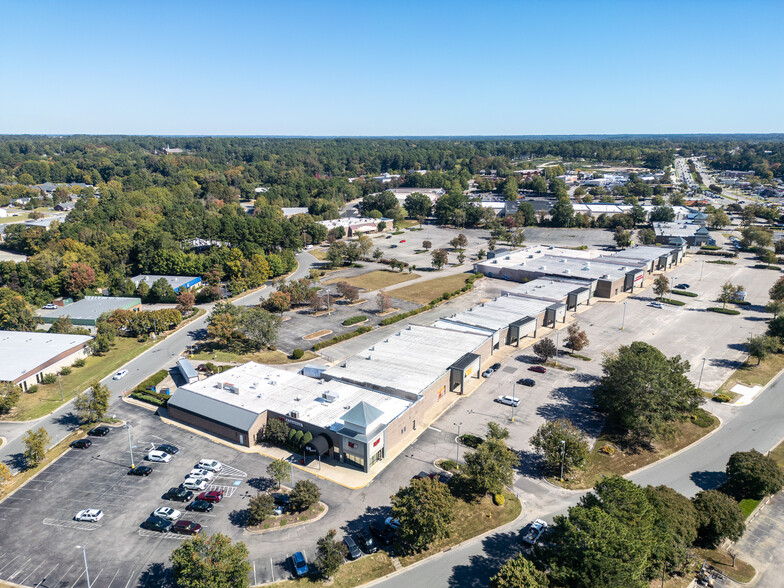 3529 Maitland Dr, Raleigh, NC for lease - Building Photo - Image 1 of 10