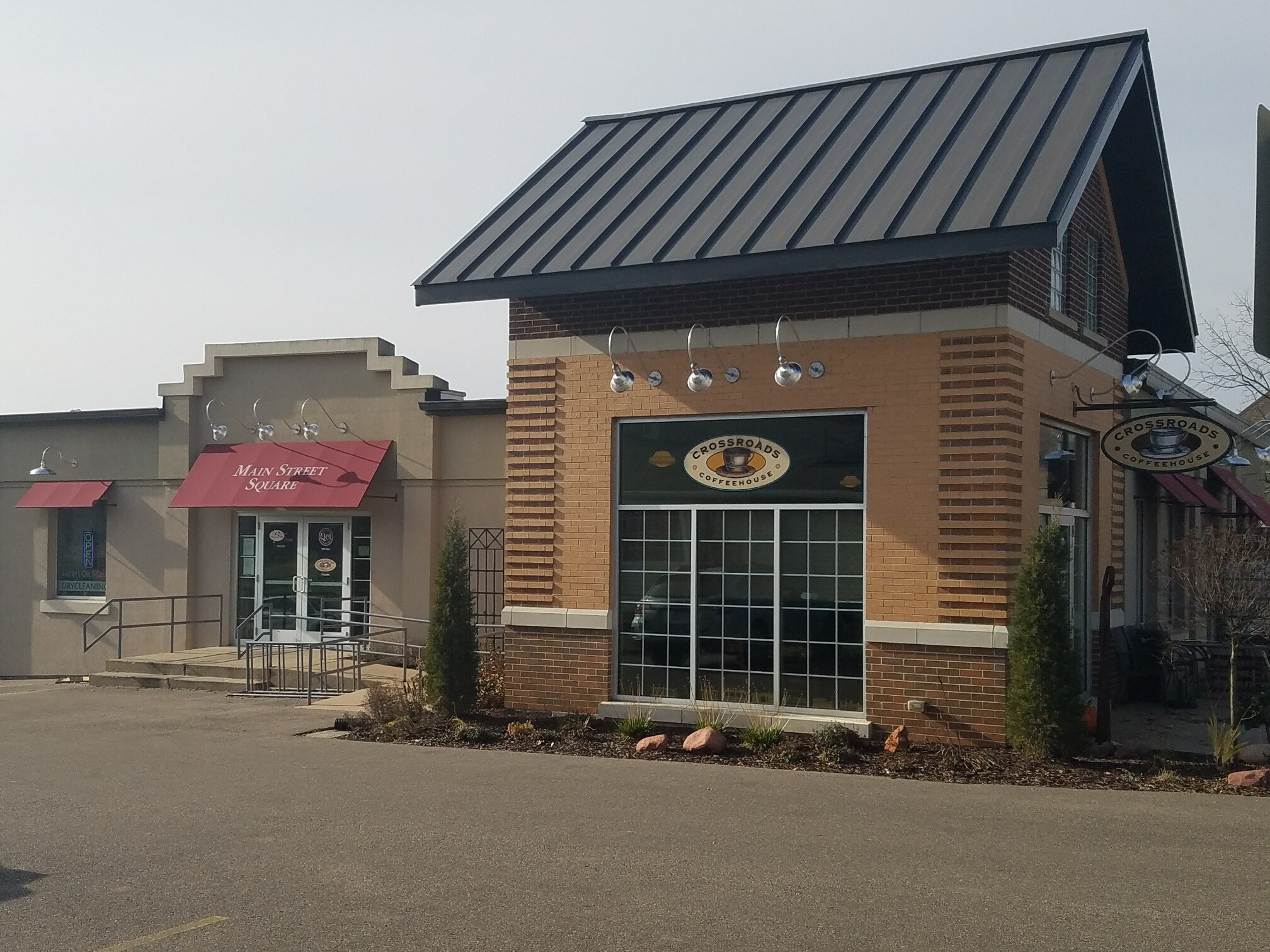 2014 Main St, Cross Plains, WI for sale Primary Photo- Image 1 of 1