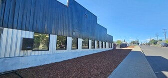 2909 N Crestline St, Spokane WA - Automotive Property