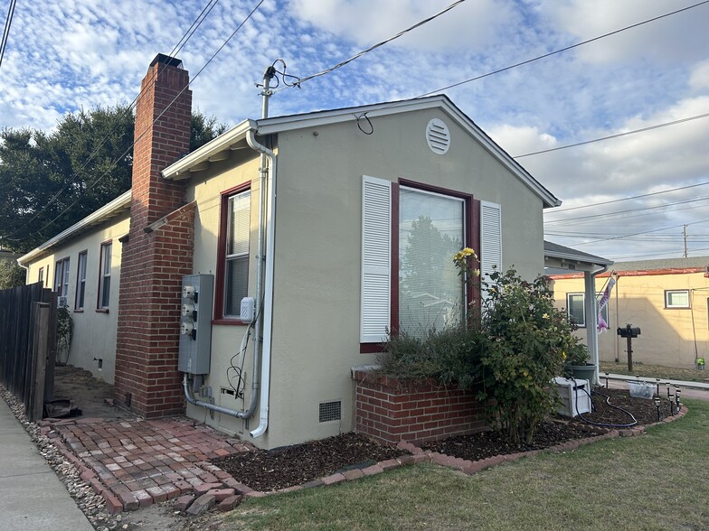 1815 Pearl St, Alameda, CA for sale - Building Photo - Image 2 of 12