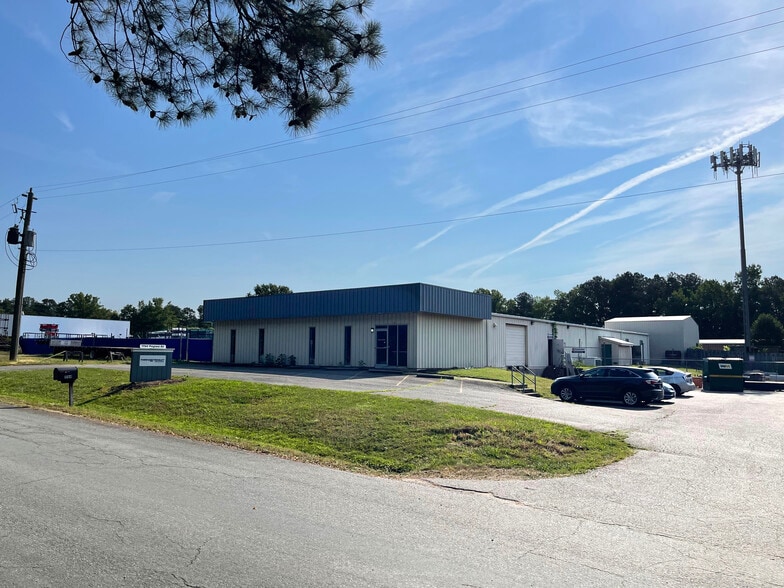 11144 Progress Rd, Ashland, VA for sale - Building Photo - Image 1 of 1