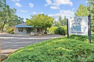 22525 SW Stafford Rd, Tualatin OR - Owner Financed Property