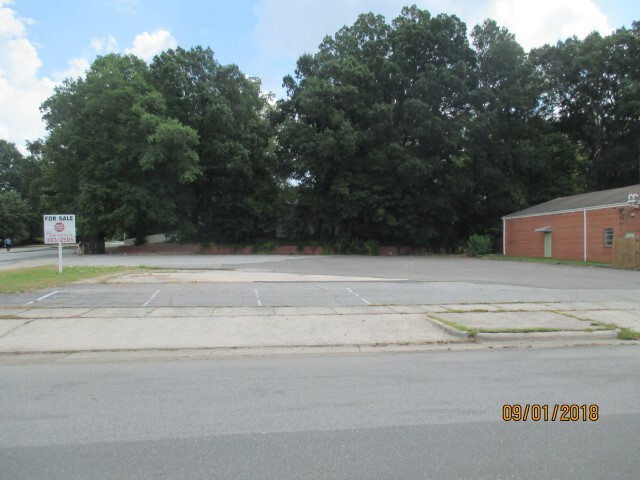 1103 W Club Blvd, Durham, NC for lease - Building Photo - Image 3 of 3