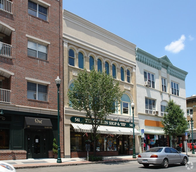 541 Main St, New Rochelle, NY for lease - Building Photo - Image 3 of 14