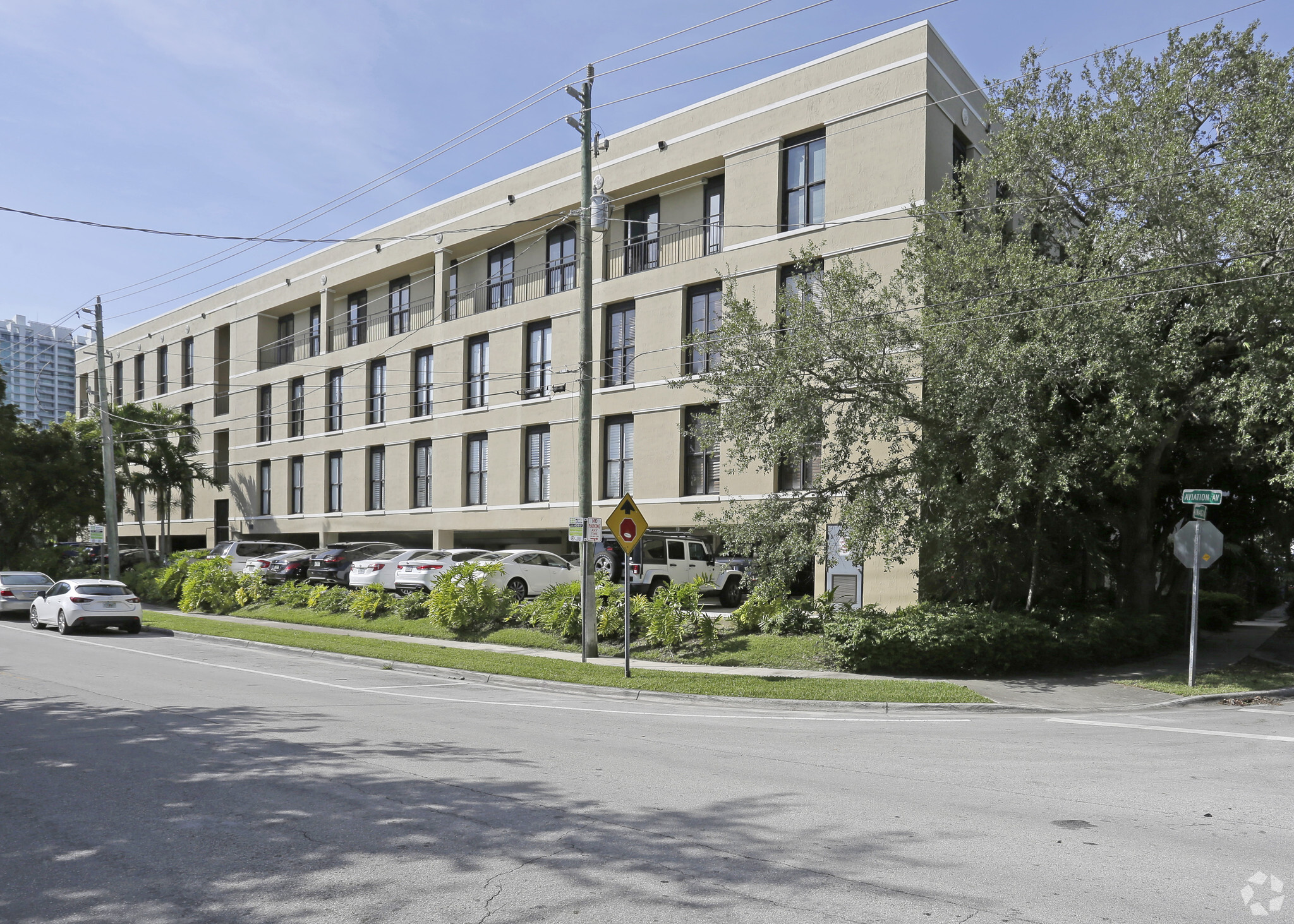 3006 Aviation Ave, Coconut Grove, FL for sale Primary Photo- Image 1 of 9